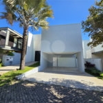 Casa para alugar com 3 suítes no condomínio Alphaville Nova Esplanada 1, Votorantim - SP
