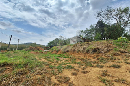 Terreno à venda com 1 suíte em Caixa D´água, Vinhedo, SP