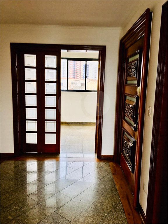 Apartamento à venda com 4 quartos, sendo 2 suítes, em Bosque da Saúde, São Paulo, SP