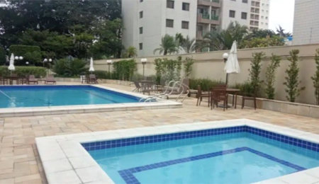 Apartamento à venda com 3 quartos, sendo 2 suítes,  em Vila Sofia, São Paulo, SP