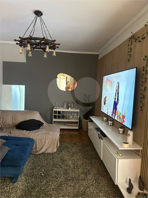Sobrado com 4 Quartos à venda, 250m² - Jardim Líbano