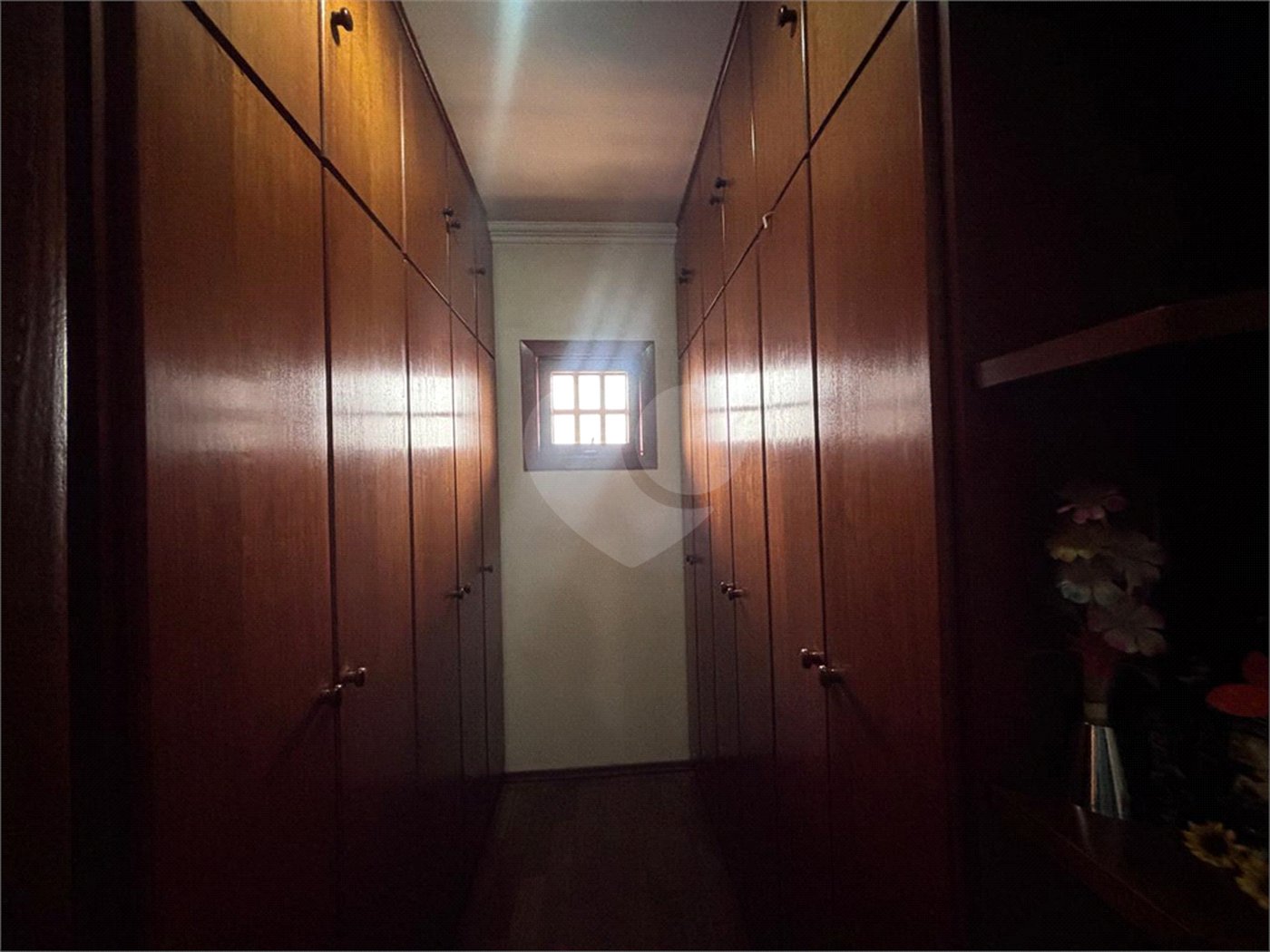 Casa à venda com 4 quartos, sendo 2 suítes,  no condomínio Granja Olga Ii, Sorocaba - SP