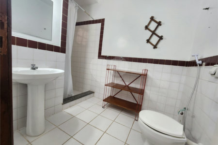 Casa em condomínio à venda ou para alugar com 2 quartos, sendo 1 suíte,  em Geribá, Armação dos Búzios, RJ