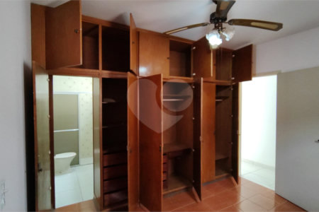 Casa à venda com 3 quartos, sendo 1 suíte, no Centro, Itu, SP