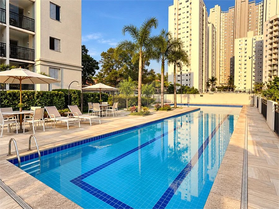 Apartamento à venda com 3 quartos, sendo 1 suíte, em Campo Belo, São Paulo, SP