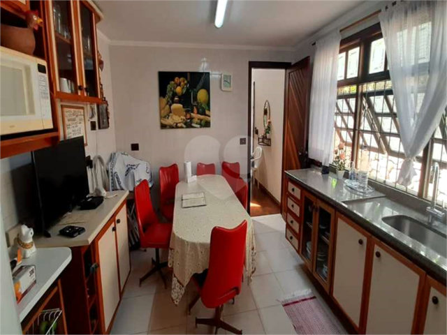 Sobrado à venda ou para alugar com 3 quartos, sendo 1 suíte,  em Serra da Cantareira, Mairiporã, SP