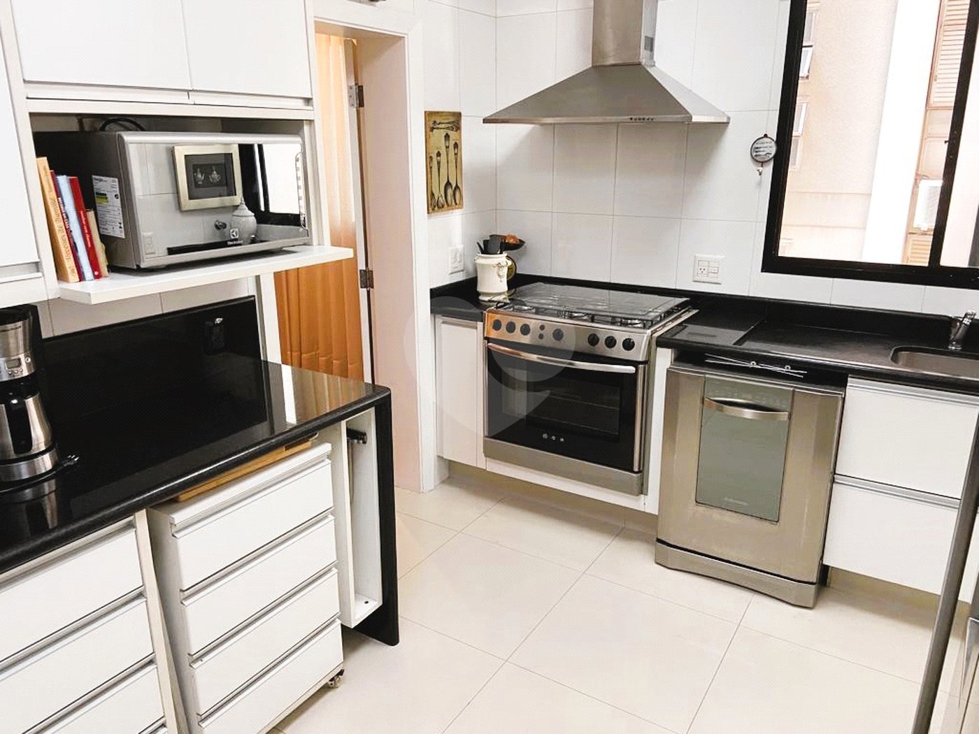 Apartamento à venda com 4 suítes em Higienópolis, São Paulo, SP