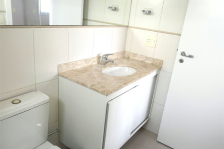 Apartamento para alugar com 3 quartos, sendo 1 suíte, em Vila Olímpia, São Paulo, SP