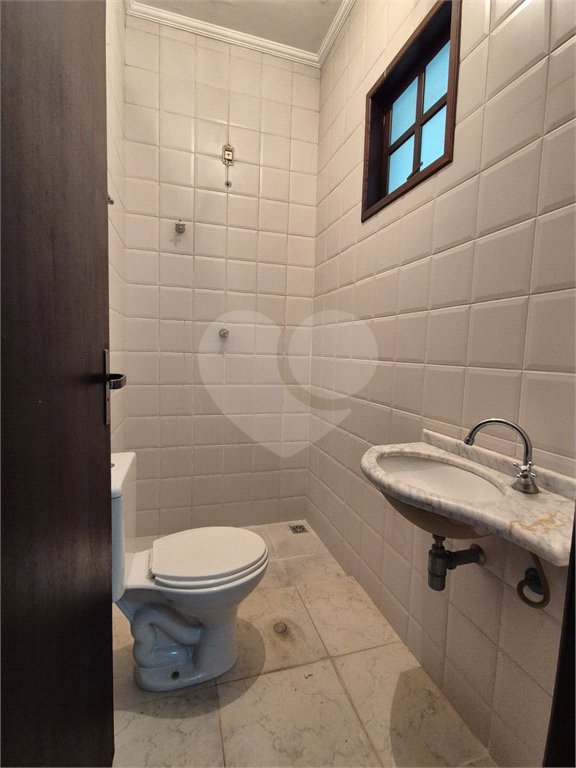 Sobrado à venda com 3 suítes em Chácara Seis de Outubro, São Paulo, SP