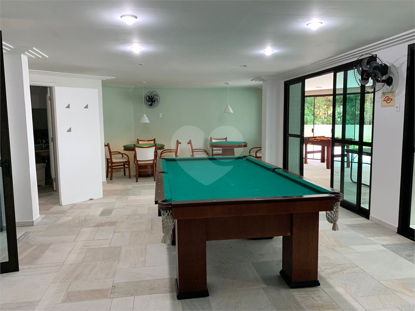 Apartamento à venda com 3 quartos, sendo 2 suítes, em Riviera, Bertioga, SP