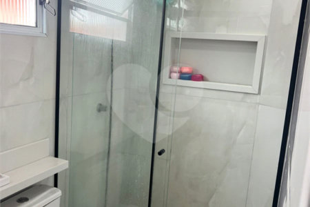 Casa à venda com 2 quartos no condomínio Recanto das Graças, Cotia - SP