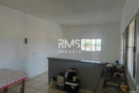 Chácara à venda com 2 quartos, sendo 1 suíte, em Aboboras, Laranjal Paulista, SP