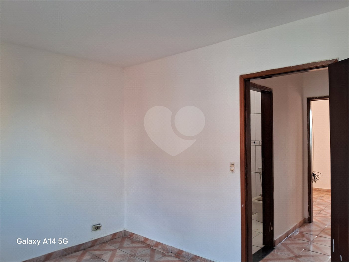 Sobrado à venda ou para alugar com 2 quartos em Vila Aimoré, São Paulo, SP