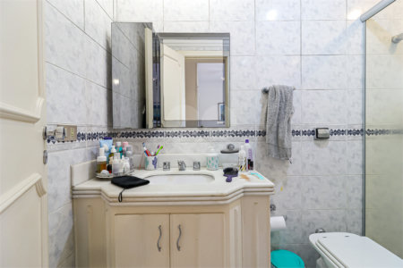 Apartamento à venda com 4 quartos, sendo 2 suítes, em Vila Morumbi, São Paulo, SP