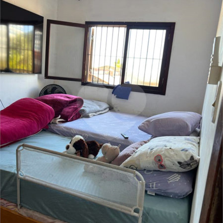 Casa à venda com 2 quartos, sendo 1 suíte,  no Centro, Bertioga, SP