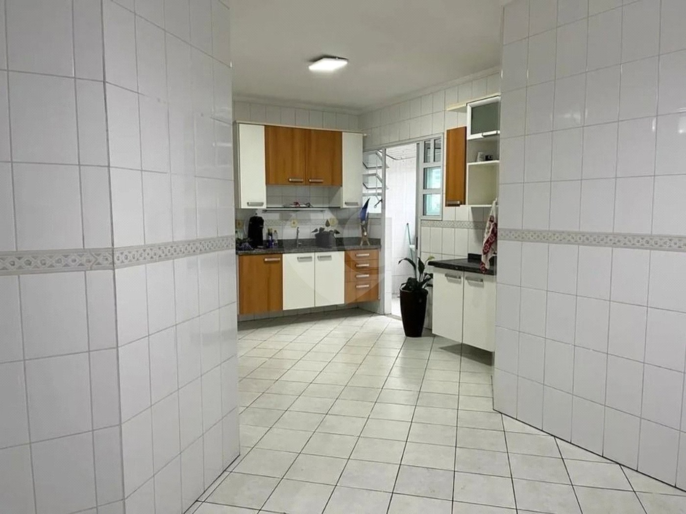 Apartamento à venda com 4 quartos, sendo 3 suítes, em Indianópolis, São Paulo, SP