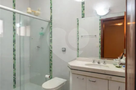 Sobrado à venda com 3 suítes em Chácara Inglesa (zona Norte), São Paulo, SP