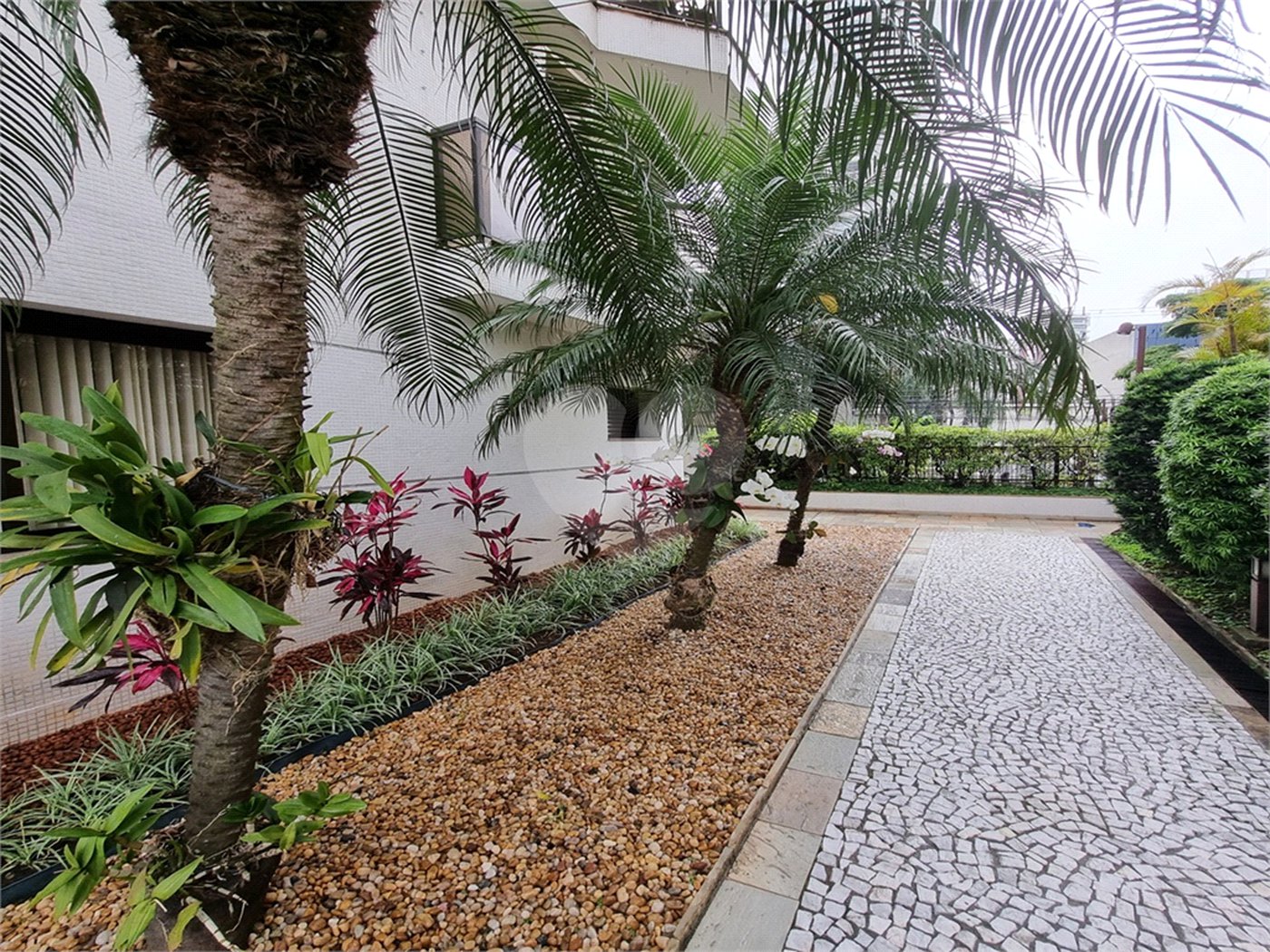 Apartamento à venda com 3 quartos, sendo 1 suíte, em Santana, São Paulo, SP
