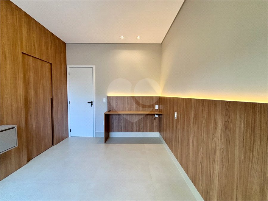 Casa à venda com 3 suítes no condomínio Residencial Dona Maria Candida, Indaiatuba - SP