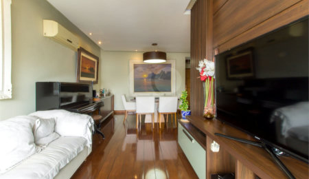Apartamento à venda com 4 quartos, sendo 1 suíte,  em Tijuca, Rio de Janeiro, RJ