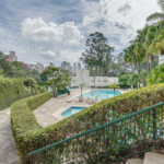 Casa à venda com 4 suítes no condomínio Granja do Morumbi, São Paulo - SP