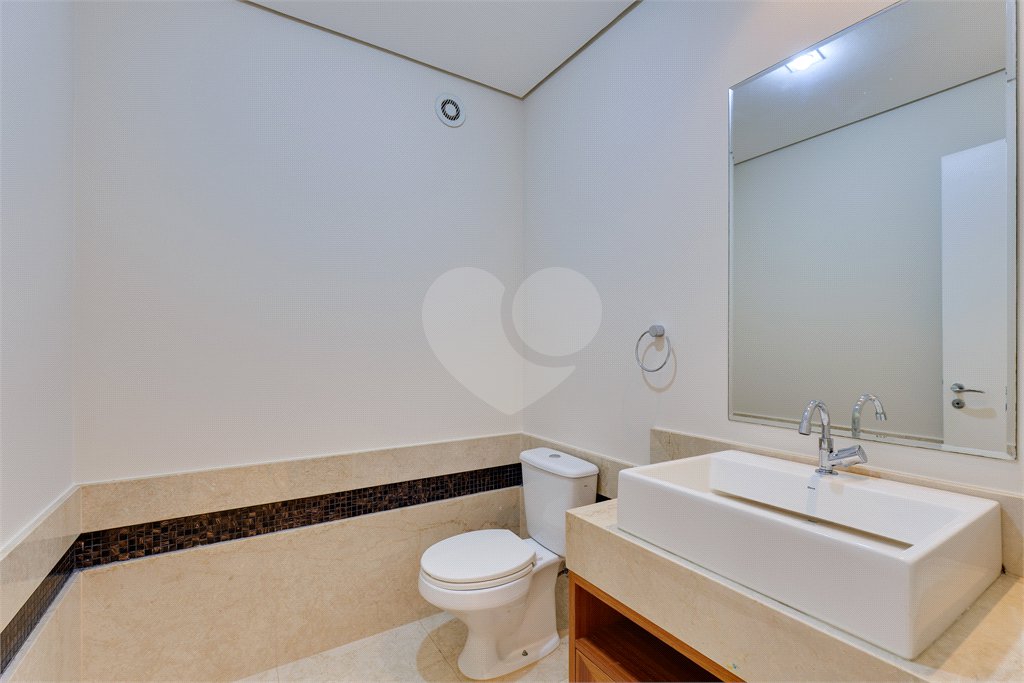 Apartamento para alugar com 4 suítes em Santo Amaro, São Paulo, SP