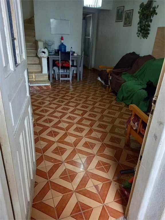 Sobrado à venda com 2 quartos em Vila Ipojuca, São Paulo, SP
