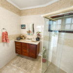 Casa à venda com 5 suítes no condomínio Parque Village Castelo, Itu - SP