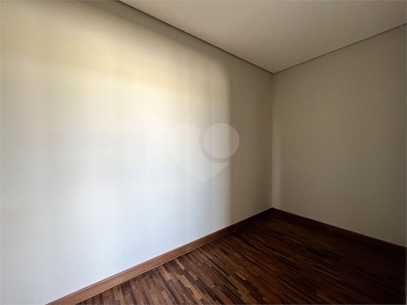 Casa à venda com 4 suítes no condomínio Alphaville Nova Esplanada 3, Votorantim - SP