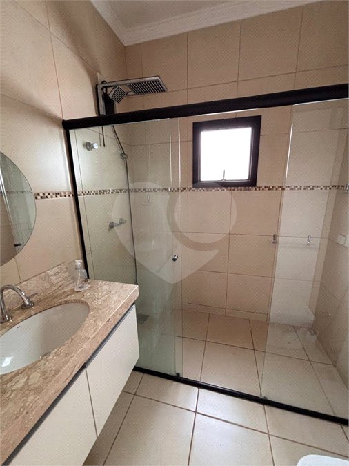 Casa à venda com 3 suítes no condomínio Residencial Maria Dulce, Indaiatuba - SP