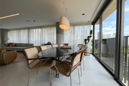Apartamento à venda com 3 suítes em Vila Olímpia, São Paulo, SP