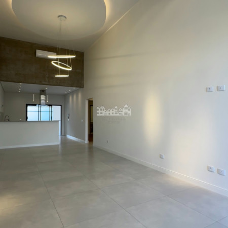 Casa térrea à venda com 3 suítes, em Nova Gardênia, Atibaia - SP
