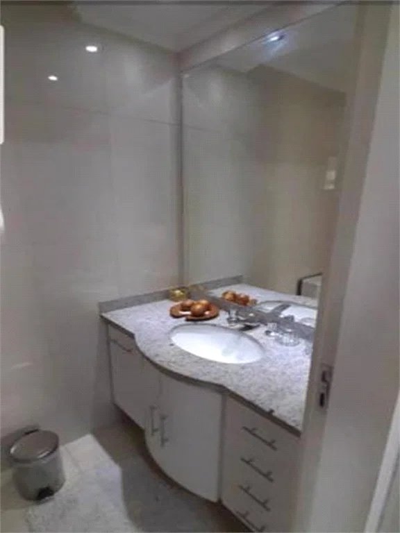 Apartamento à venda com 3 quartos, sendo 1 suíte, em Paraíso do Morumbi, São Paulo, SP