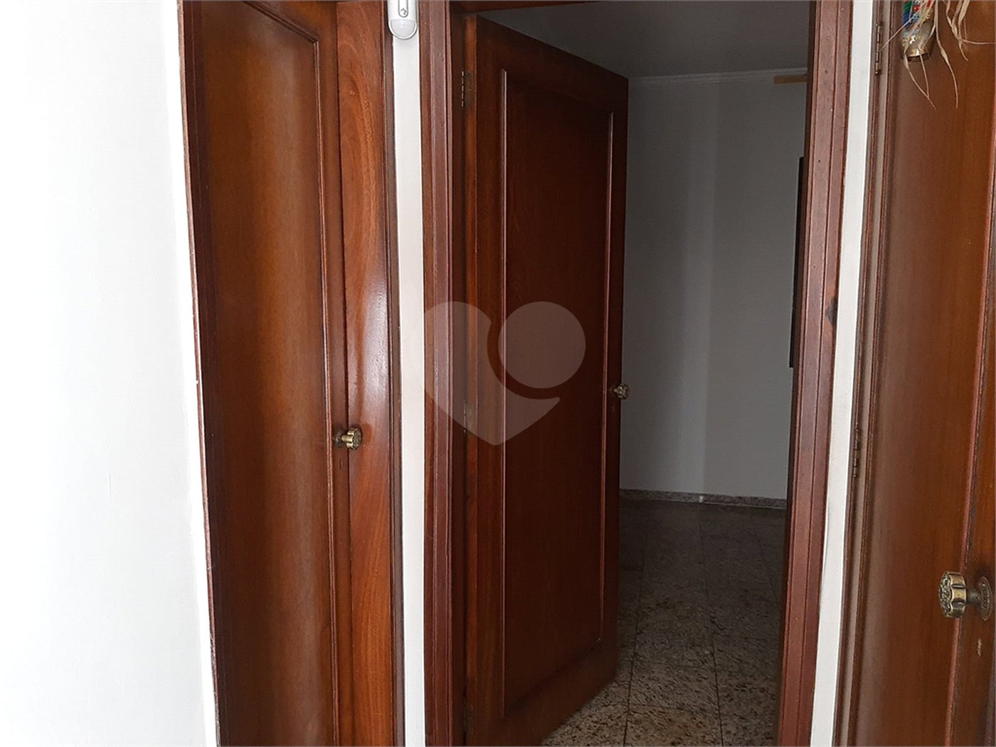 Casa à venda com 4 quartos, sendo 2 suítes, em Jardim Franca, São Paulo, SP