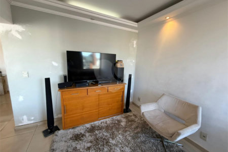 Apartamento à venda com 4 quartos, sendo 1 suíte, em Indianópolis, São Paulo, SP