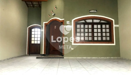Sobrado à venda com 3 quartos, sendo 1 suíte,  em Residencial Bosque dos Ipês, São José dos Campos, SP