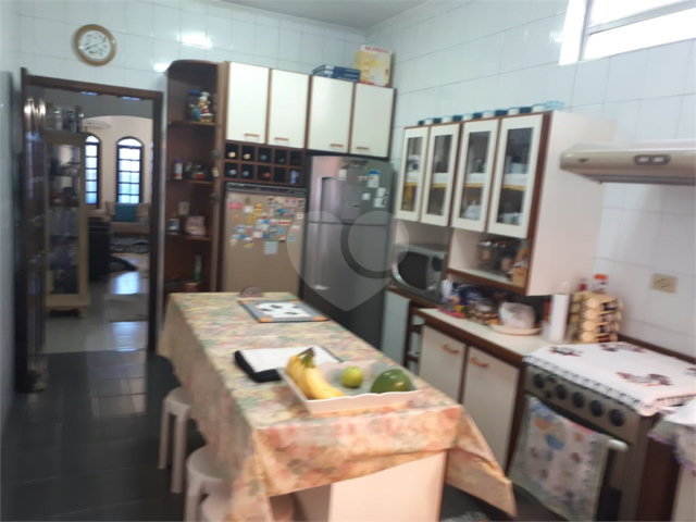 Sobrado à venda com 4 quartos, sendo 1 suíte,  em Santana, São Paulo, SP