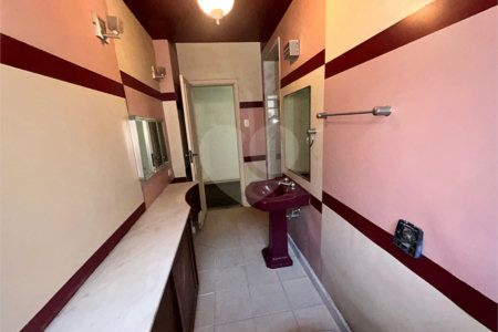 Apartamento à venda com 4 quartos, sendo 1 suíte,  em Flamengo, Rio de Janeiro, RJ