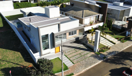 Casa à venda com 5 suítes no condomínio Equilibrium, Atibaia - SP