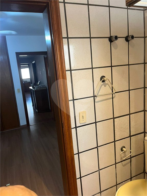 Apartamento à venda com 4 suítes em Vila Uberabinha, São Paulo, SP