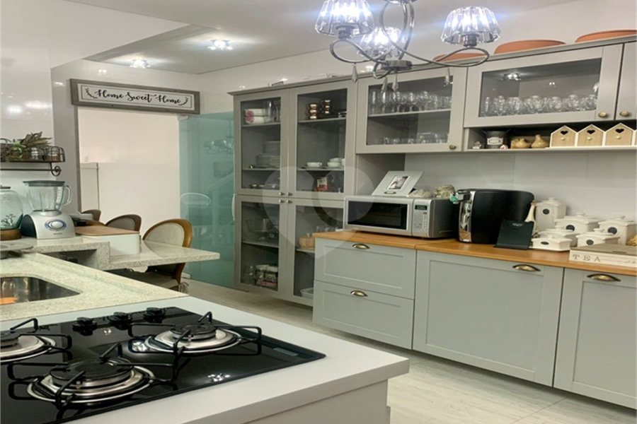 Sobrado à venda com 3 quartos, sendo 1 suíte, em Santana, São Paulo, SP