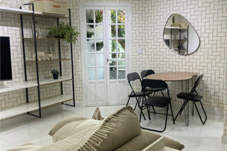 Casa de Vila à venda com 2 quartos, sendo 1 suíte,  em Silveira, Santo André, SP