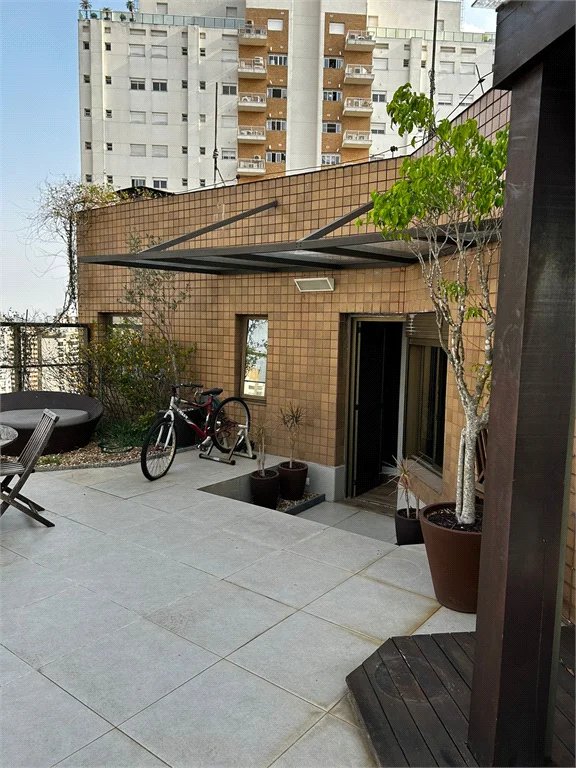 Cobertura à venda com 4 suítes em Vila Andrade, São Paulo, SP