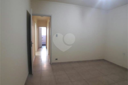 Casa Térrea para alugar com 1 quarto, sendo 3 suítes,  em Indianópolis, São Paulo, SP