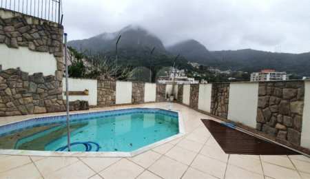 Casa à venda com 4 quartos, sendo 2 suítes,  em Alto da Boa Vista, Rio de Janeiro, RJ