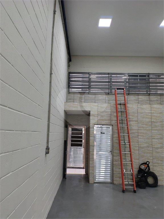 Salão para alugar em Vila Nova Bonsucesso, Guarulhos, SP
