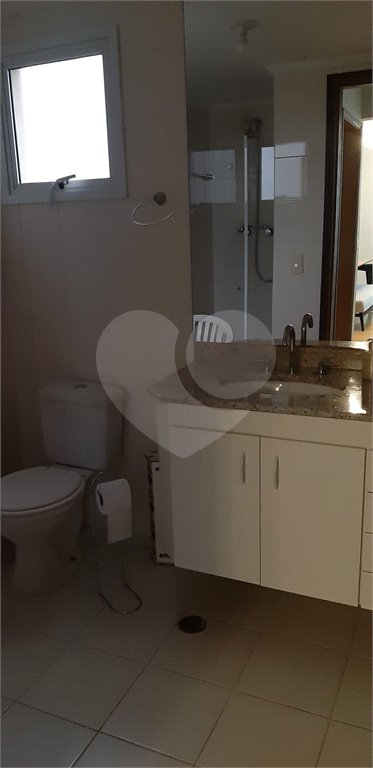Apartamento à venda com 3 quartos, sendo 2 suítes, em Vila Bastos, Santo André, SP