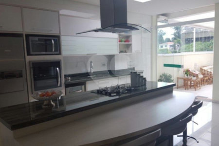 Casa Térrea à venda com 4 quartos, sendo 3 suítes, em Jardim Franca, São Paulo, SP