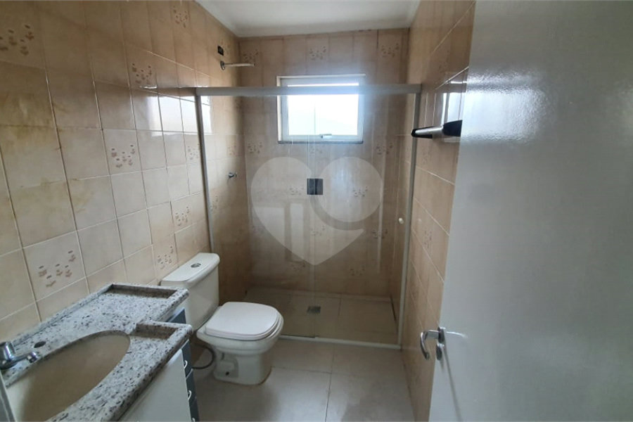 Sobrado à venda com 3 quartos, sendo 1 suíte,  em Horto, São Paulo, SP