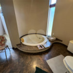 Casa à venda com 7 quartos, sendo 3 suítes,  em Jardim Colombo, Itapetininga, SP